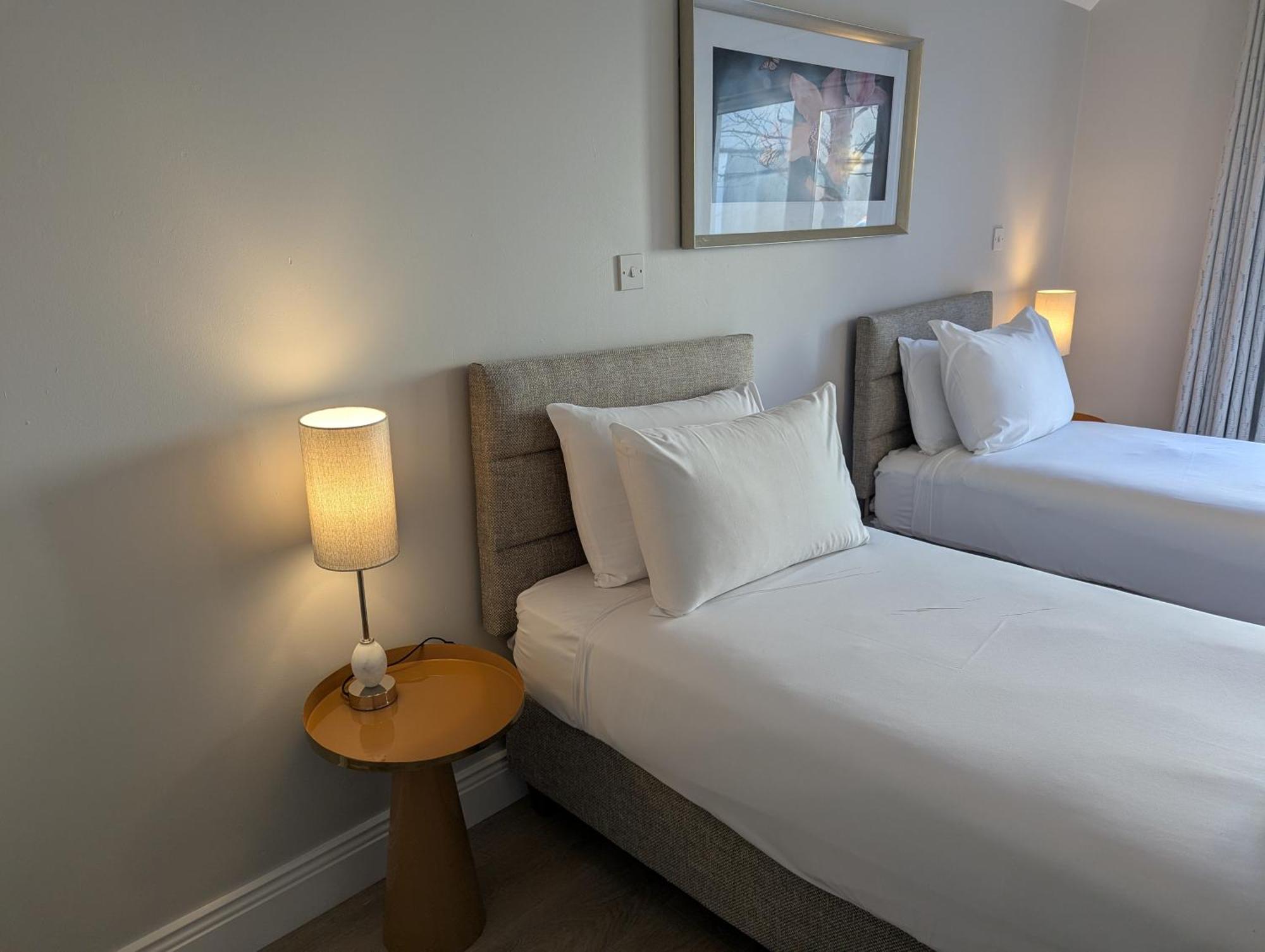 غالواي St Bridget'S Apartments المظهر الخارجي الصورة